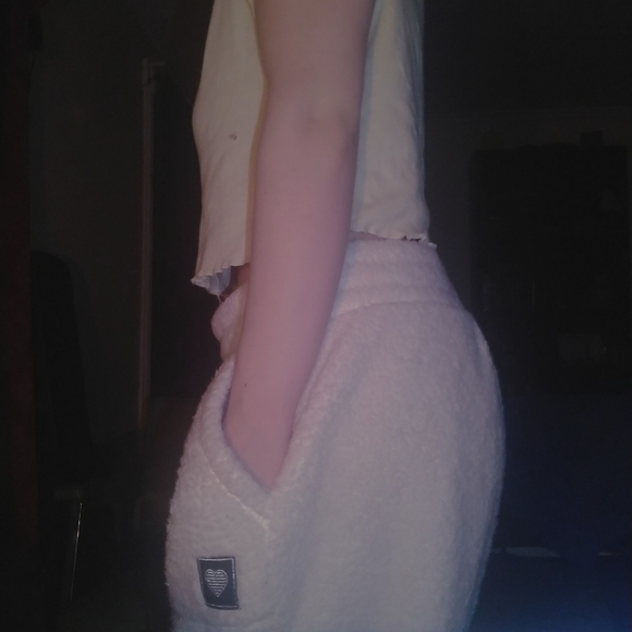 The Beatles Yellow Crop Top - Picture 3 of 3